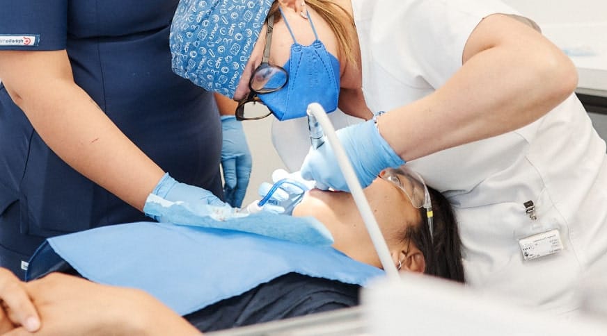 foto_limpieza_dental_19990